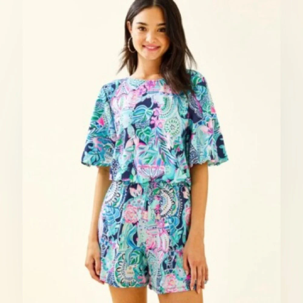 Lilly Pulitzer Britton romper in "Looking Sharp" size large - Picture 3 of 8